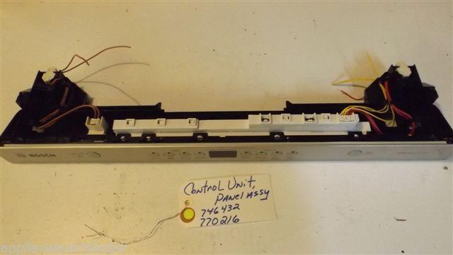 BOSCH DISHWASHER 746432 770216 control unit, panel (scuffs) used part BOSCH DISHWASHER 746432 770216 control unit, panel (scuffs) used part